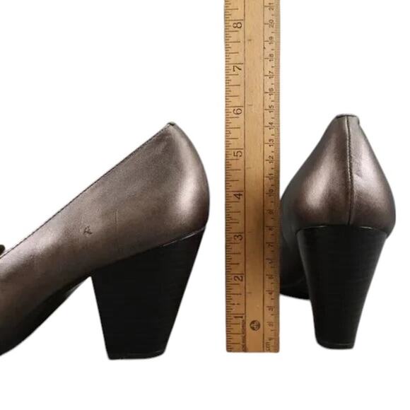Sofft Shoes Womens 9 Eurosoft Loafer Pump Metallic Leather Classic Fashion Comfy - Picture 15 of 16